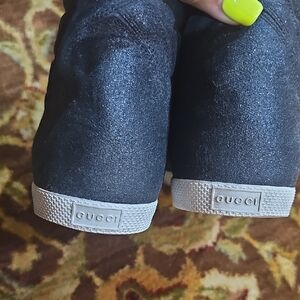 Men Authentic Gucci Gently Worn Shimmering Black Ace Sneakers